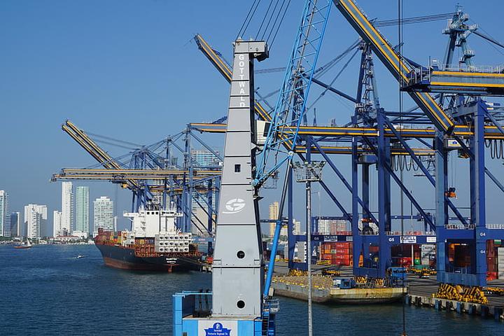 Focus on logistics newsletter-Strike! 49 ships are waiting in Antwerp port! 