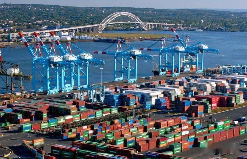 Focus on logistics newsletter-New York Port handled nearly 745,000 TEUs in October 