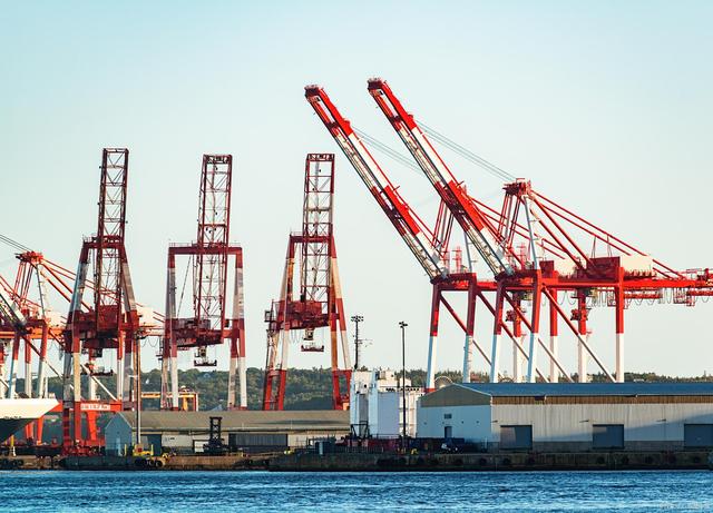 Focus on logistics newsletter-Threatening security? American ports will replace Chinese cranes! 