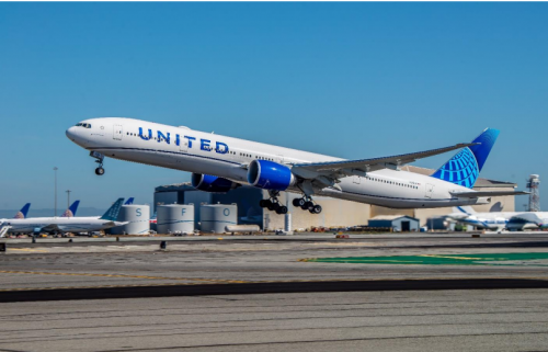 Focus on logistics newsletter-United Airlines opens Los Angeles-Hong Kong international air flight